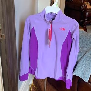 Girls North Face 1/4 zip size youth large